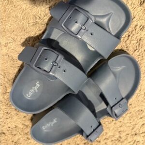 Cat & Jack Kids Navy Buckle Sandals